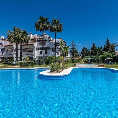 Solguest Apt A 7 Minutos De Puerto Banus 1ª Linea Playa!!! Marbella Dış mekan fotoğraf
