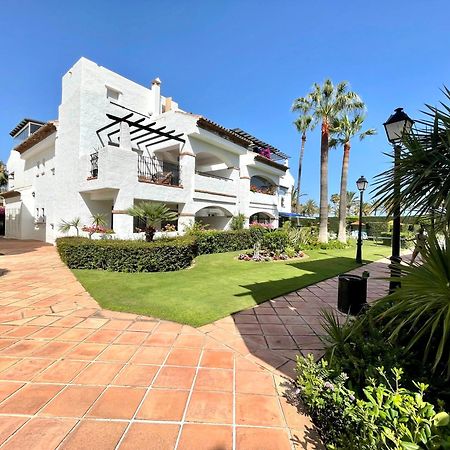 Solguest Apt A 7 Minutos De Puerto Banus 1ª Linea Playa!!! Marbella Dış mekan fotoğraf