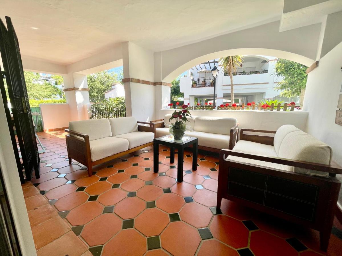 Solguest Apt A 7 Minutos De Puerto Banus 1ª Linea Playa!!! Marbella Dış mekan fotoğraf